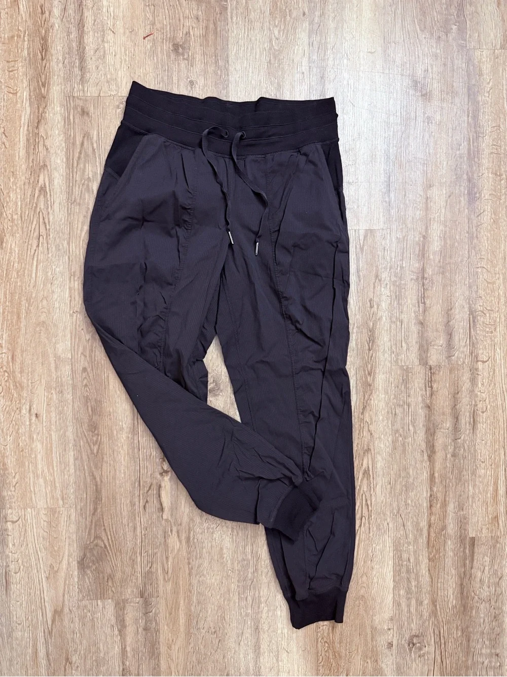 Lululemon • Dance Studio Joggers Full Length